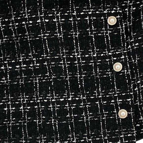 SHEIN Plaid Tweed Skort in Black/White Size Petite XS - Picture 2 of 6